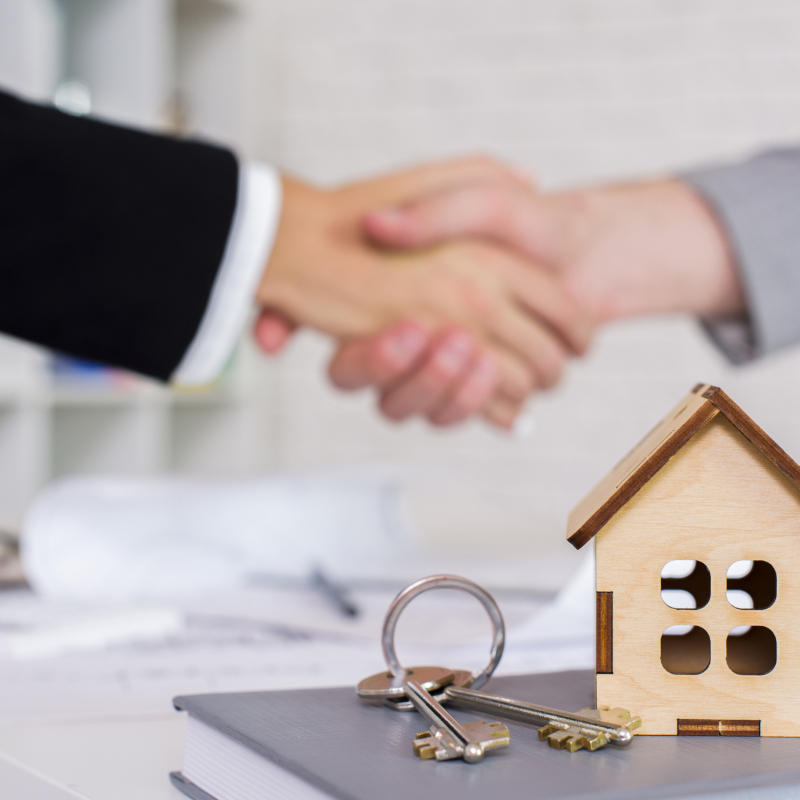 little-wooden-house-with-keys